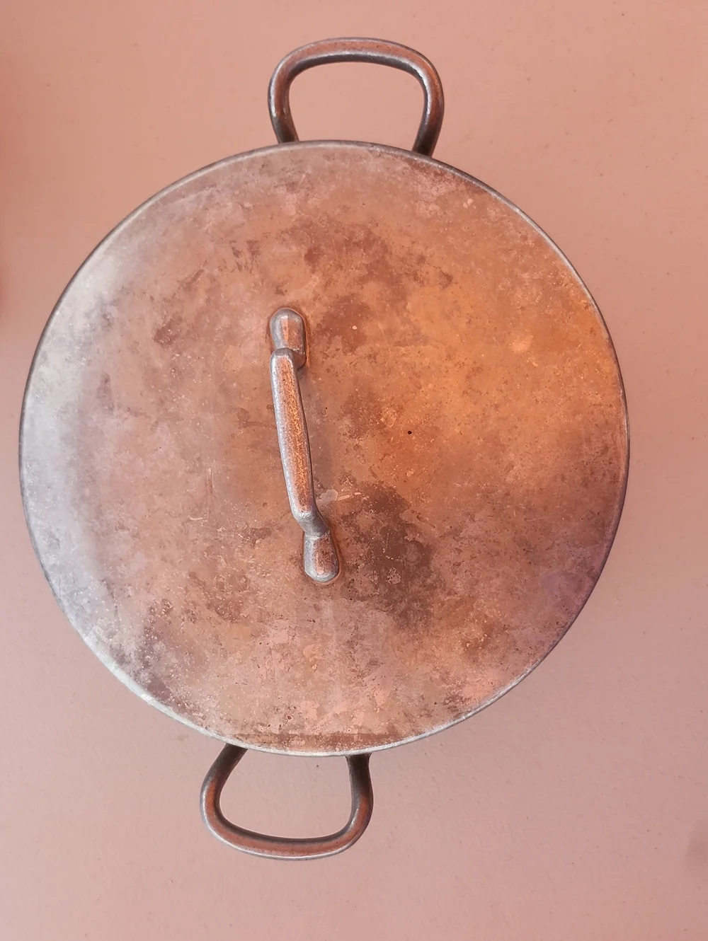 Copper-Colored Dutch Oven Lid - Home Kitchen